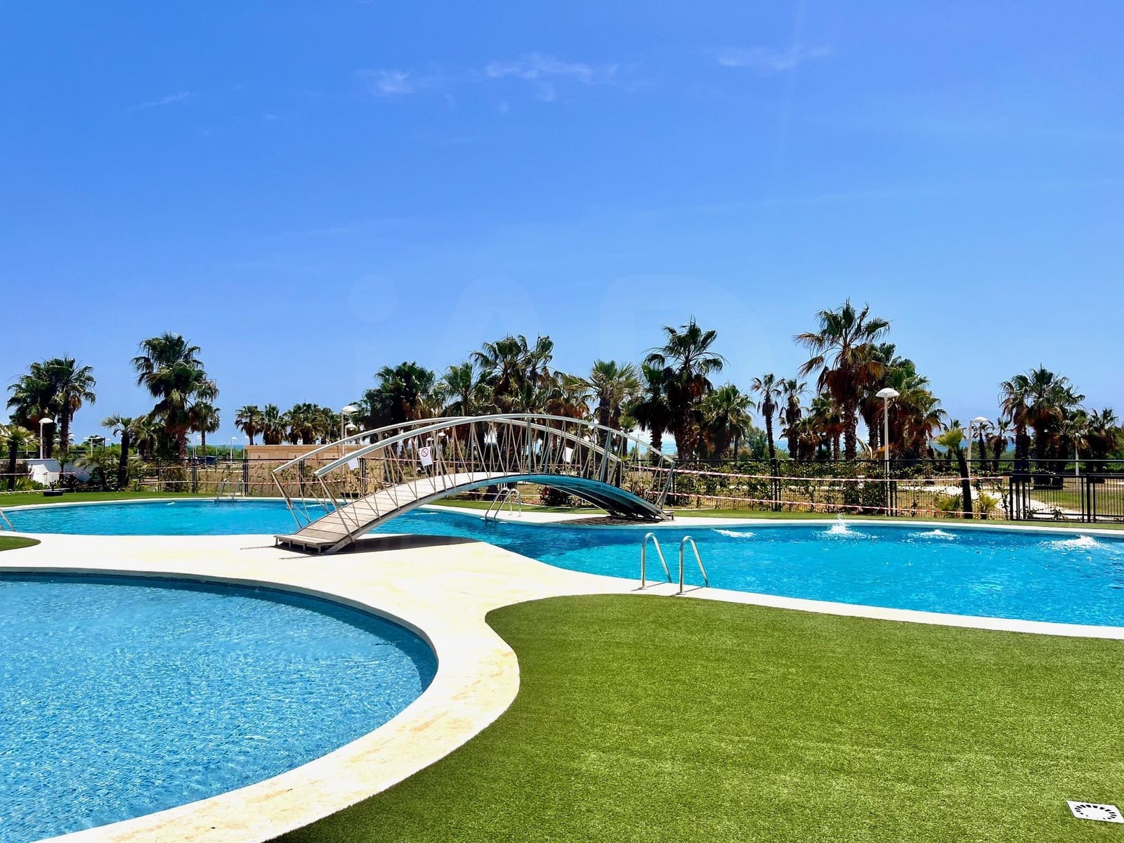 2 Zimmer Apartment zu verkaufen in Cabanes mit Pool Garage - 235.000 € (Ref: 9988453)