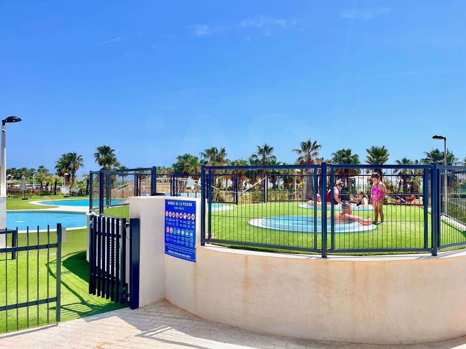 2 Zimmer Apartment zu verkaufen in Cabanes mit Pool Garage - 235.000 € (Ref: 9988453)