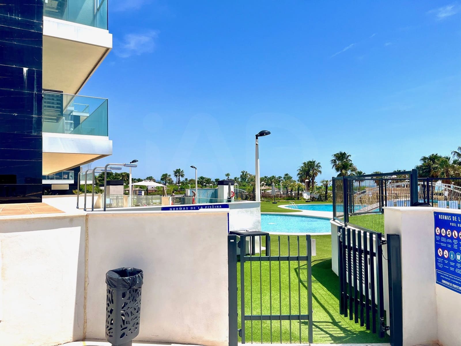 2 Zimmer Apartment zu verkaufen in Cabanes mit Pool Garage - 235.000 € (Ref: 9988453)