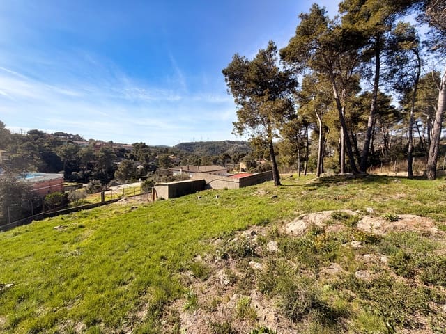 5 sypialnia Dom na sprzedaż w Miasto Barcelona z basenem garażem - 470 000 € (Ref: 9988454)