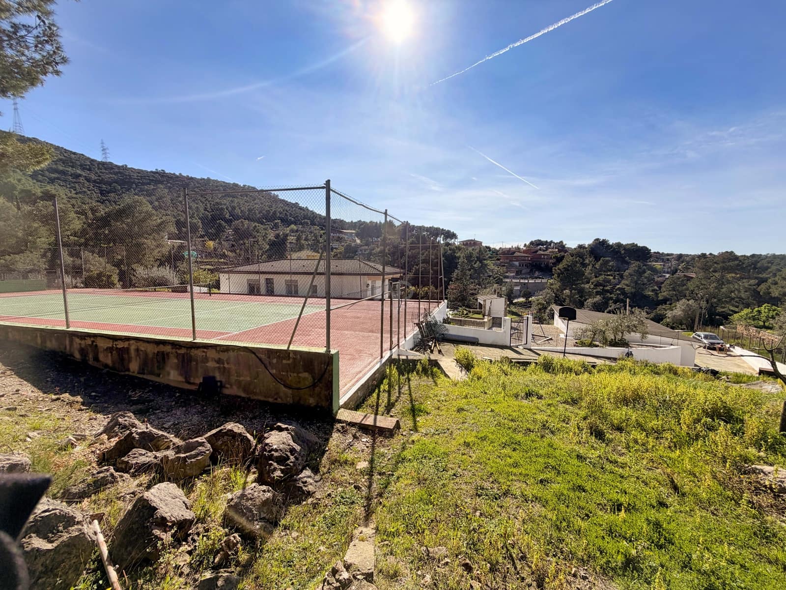 5 soveværelse Byhus til salg i Barcelona by med swimmingpool garage - € 470.000 (Ref: 9988454)