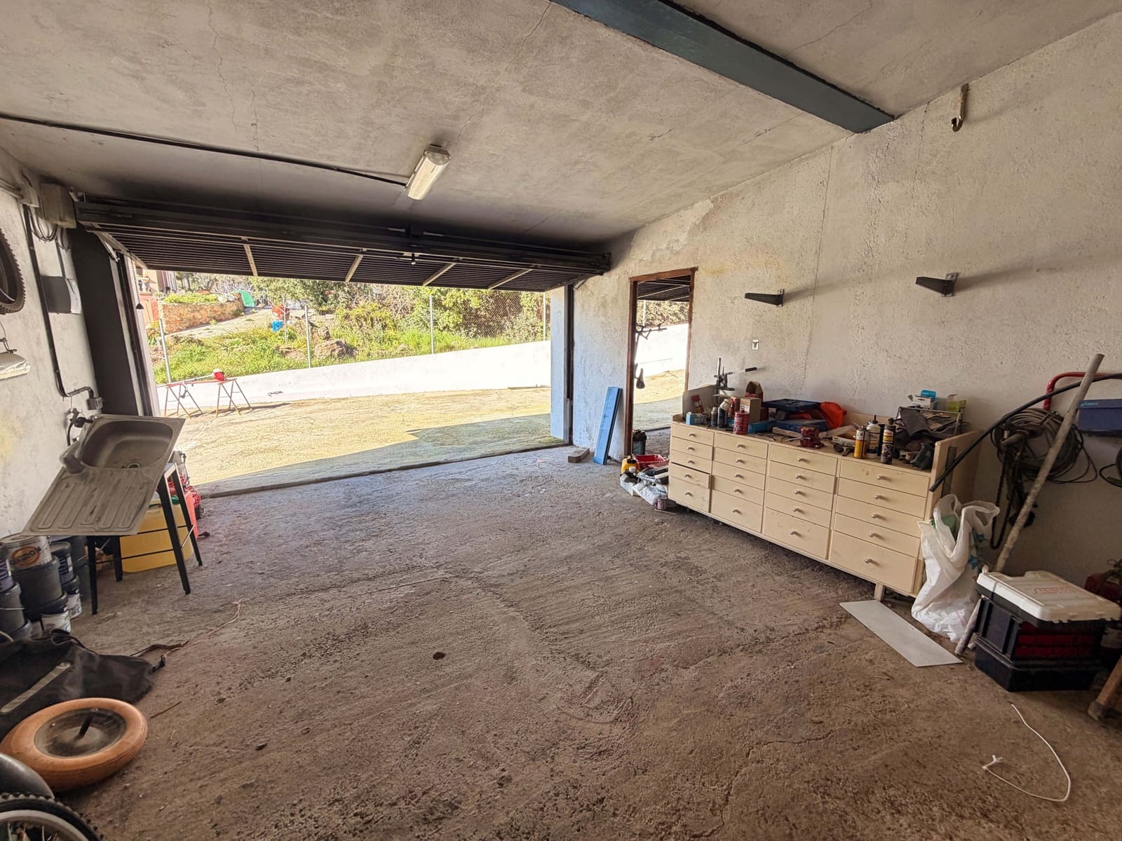5 soveværelse Byhus til salg i Barcelona by med swimmingpool garage - € 470.000 (Ref: 9988454)