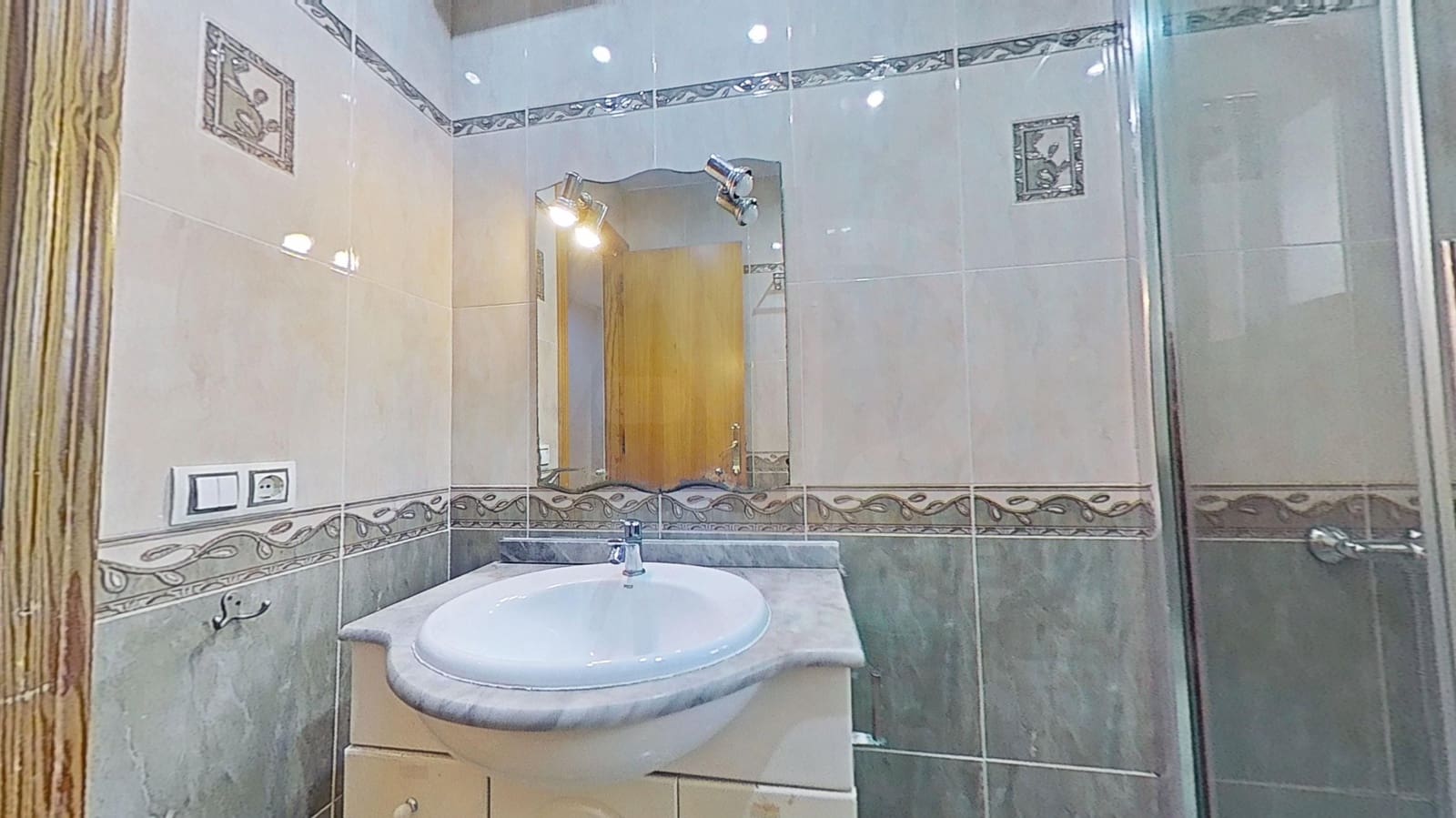 3 Zimmer Apartment zu verkaufen in Castello de la Plana - 147.490 € (Ref: 9988455)