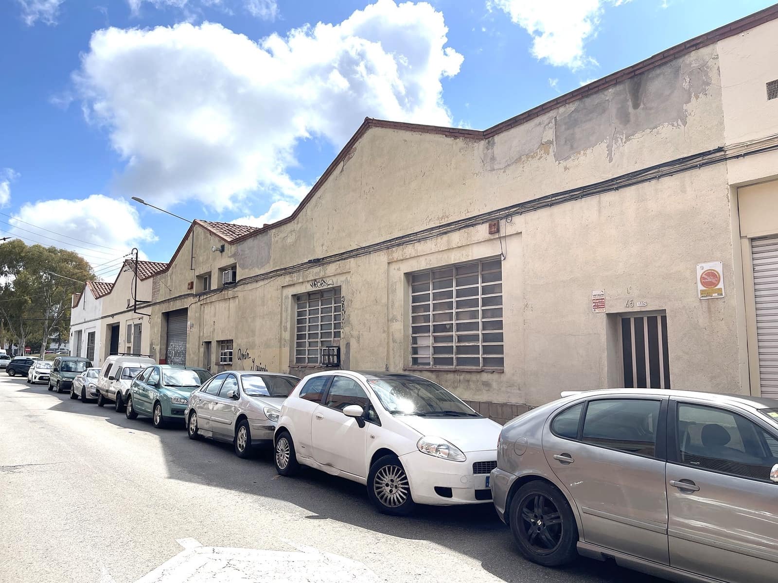 Kommersiell till salu i Barcelona stad - 250 000 € (Ref: 9988456)