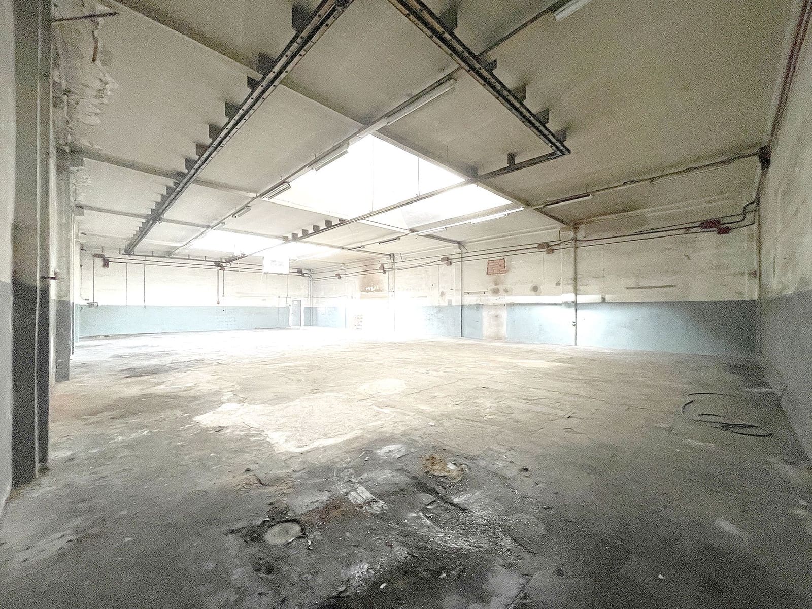 Kommersiell till salu i Barcelona stad - 250 000 € (Ref: 9988456)