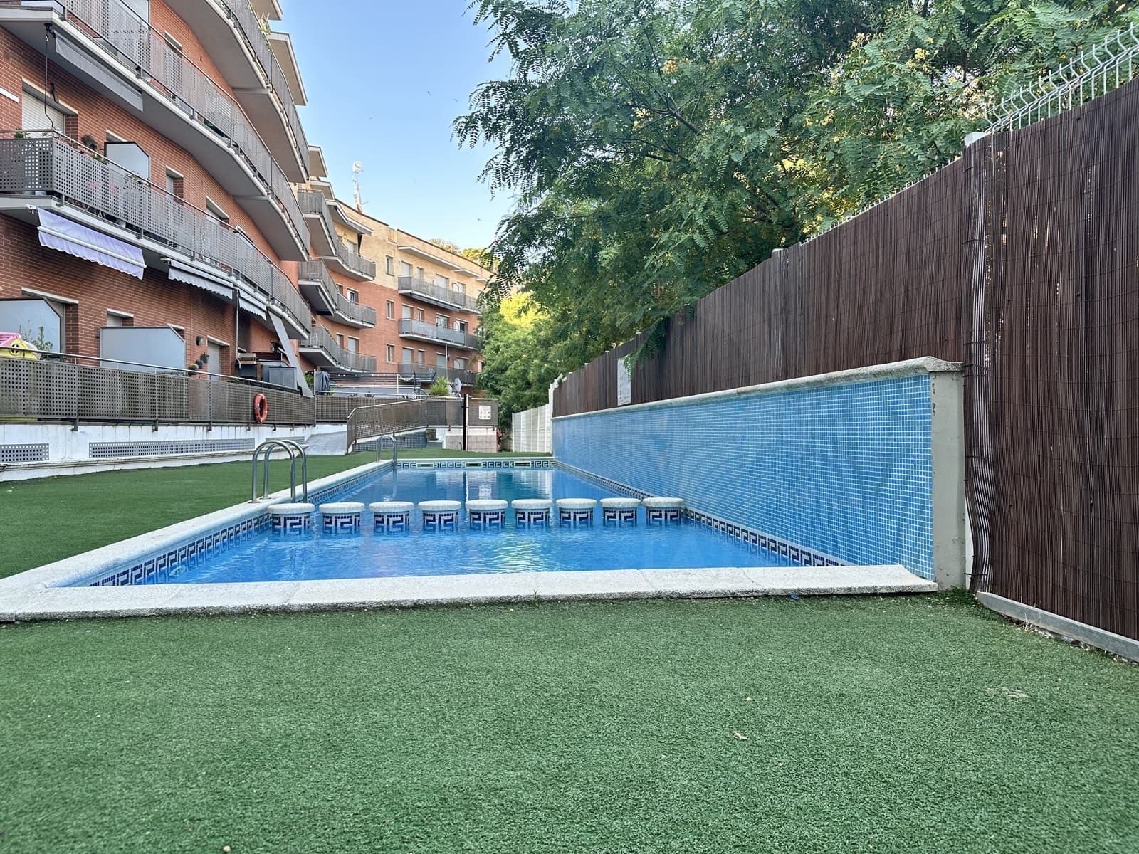 Apartamento de 1 habitación en Blanes en venta con piscina - 159.000 € (Ref: 9988457)