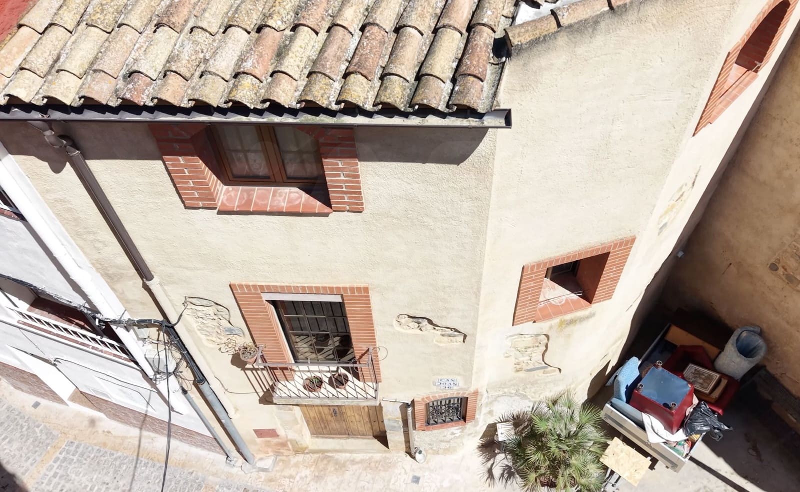Hus till salu i L'Espluga de Francoli - 94 000 € (Ref: 9988460)