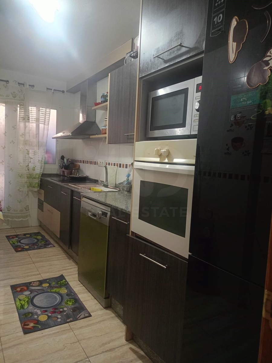 3 soveværelse Lejlighed til salg i Lorca med swimmingpool - € 166.000 (Ref: 9988462)