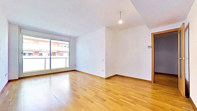 3 slaapkamer Appartement te koop in Reus met garage - € 244.000 (Ref: 9988463)