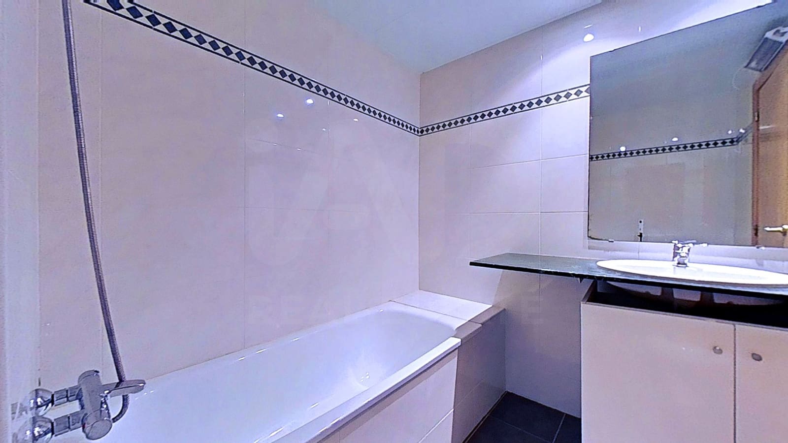 3 sovrum Lägenhet till salu i Tarragona stad med garage - 244 000 € (Ref: 9988463)
