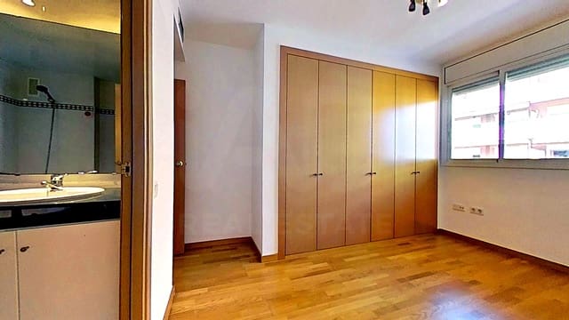 3 slaapkamer Appartement te koop in Reus met garage - € 244.000 (Ref: 9988463)
