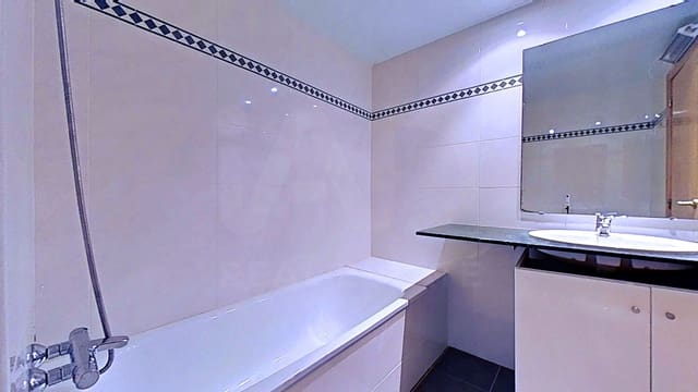 3 slaapkamer Appartement te koop in Reus met garage - € 244.000 (Ref: 9988463)
