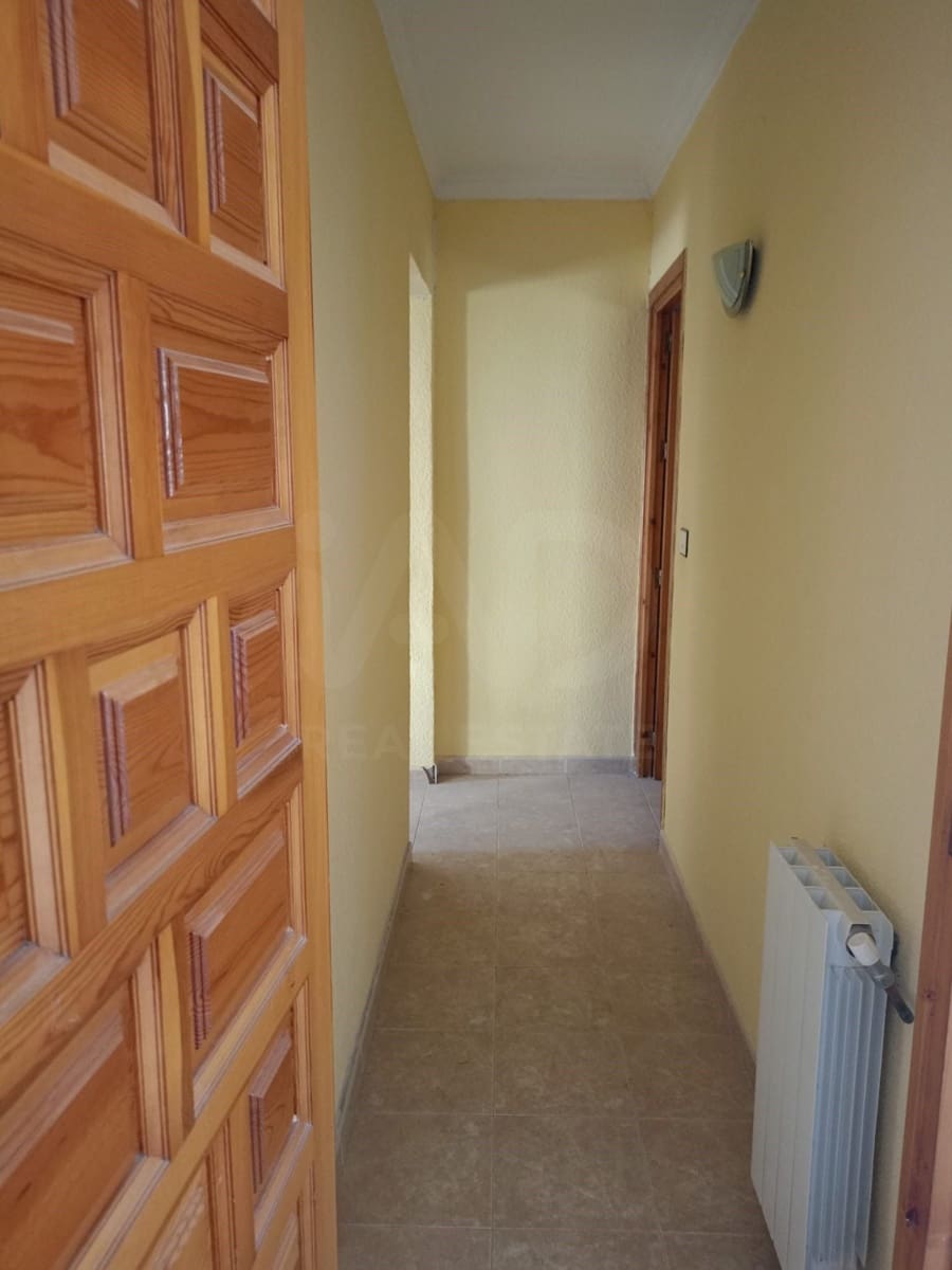 3 slaapkamer Rijtjeshuis te koop in La Paca - € 79.500 (Ref: 9988464)
