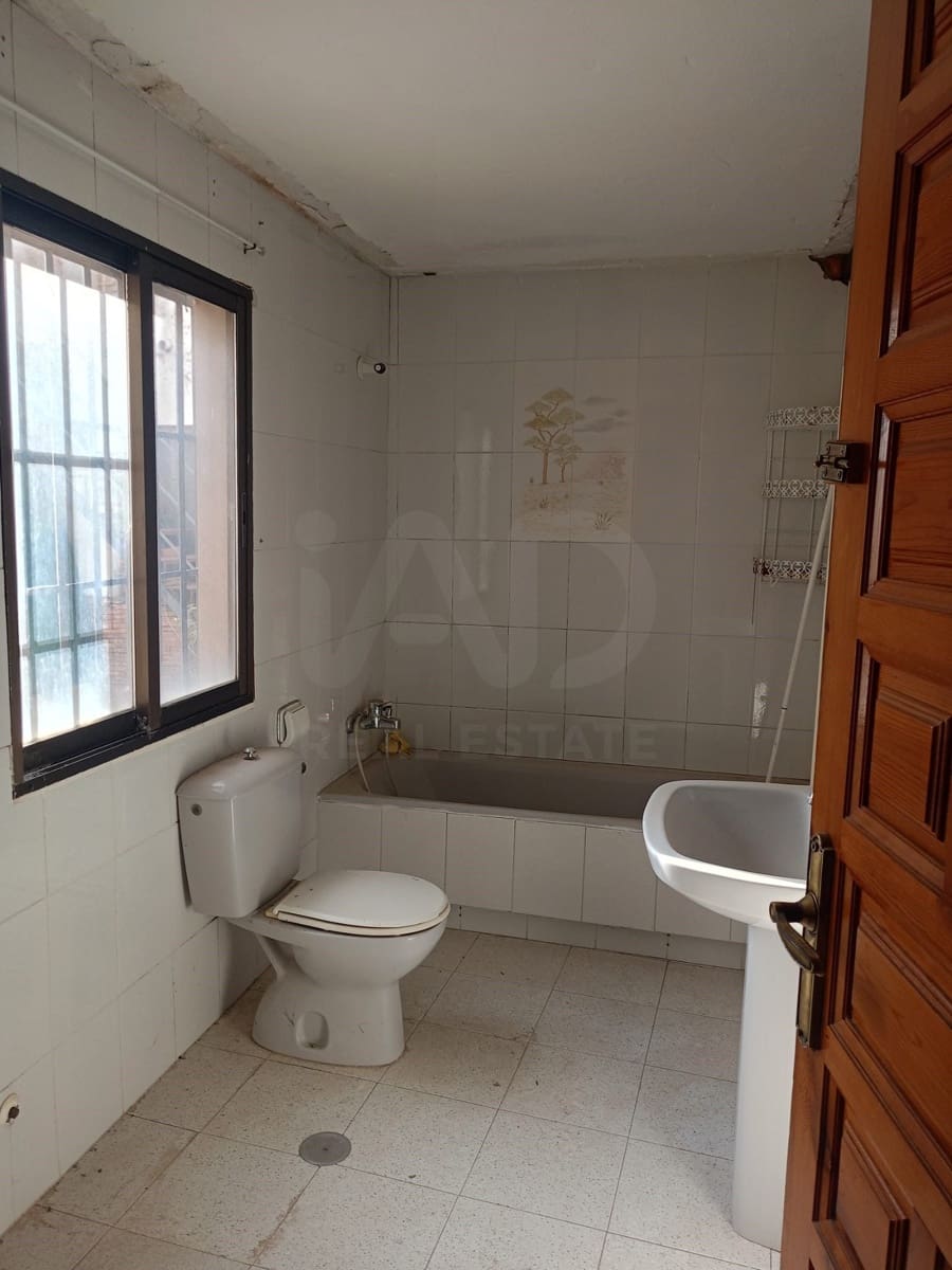 3 slaapkamer Rijtjeshuis te koop in La Paca - € 79.500 (Ref: 9988464)