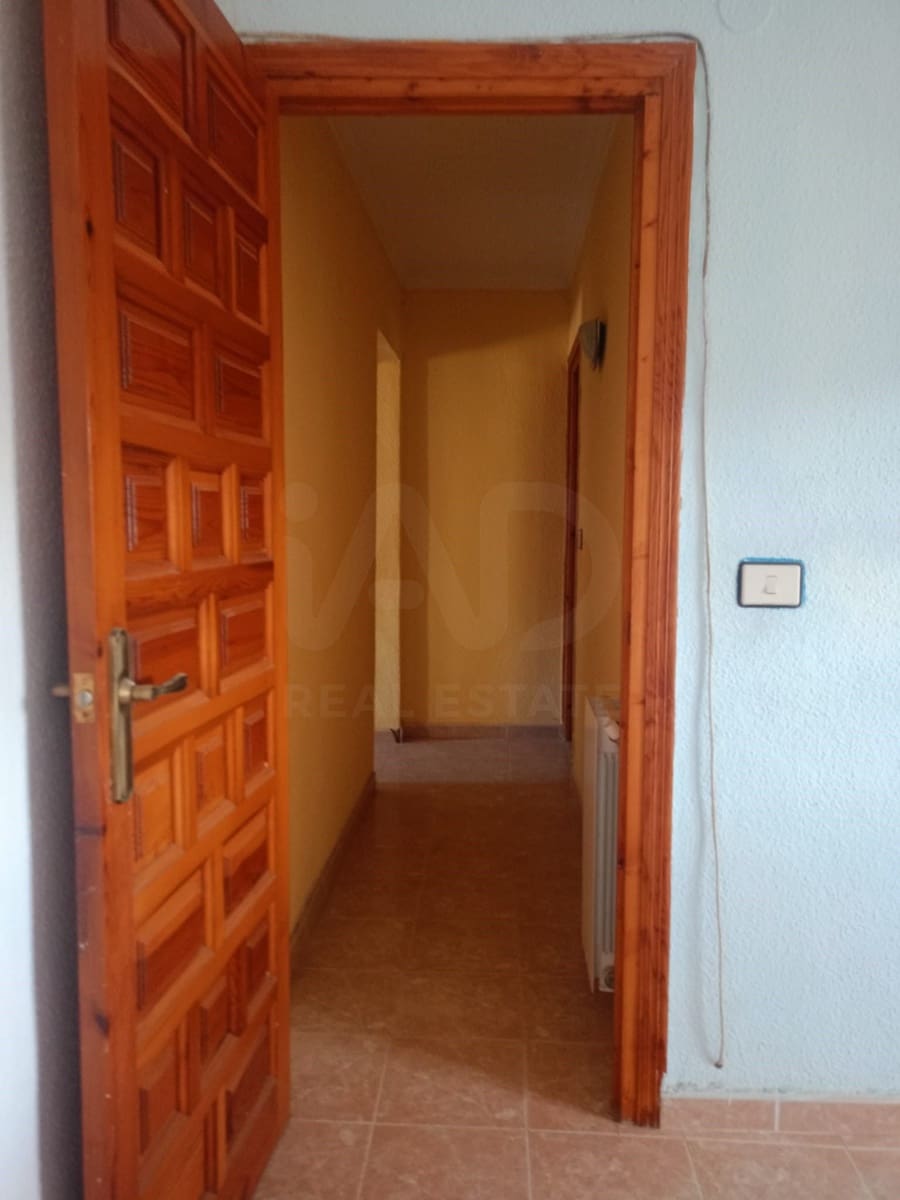 3 slaapkamer Rijtjeshuis te koop in La Paca - € 79.500 (Ref: 9988464)