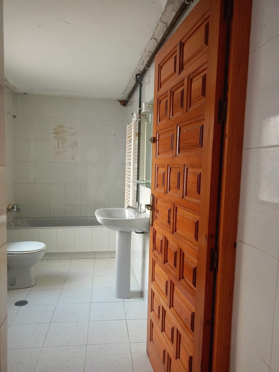3 slaapkamer Rijtjeshuis te koop in La Paca - € 79.500 (Ref: 9988464)