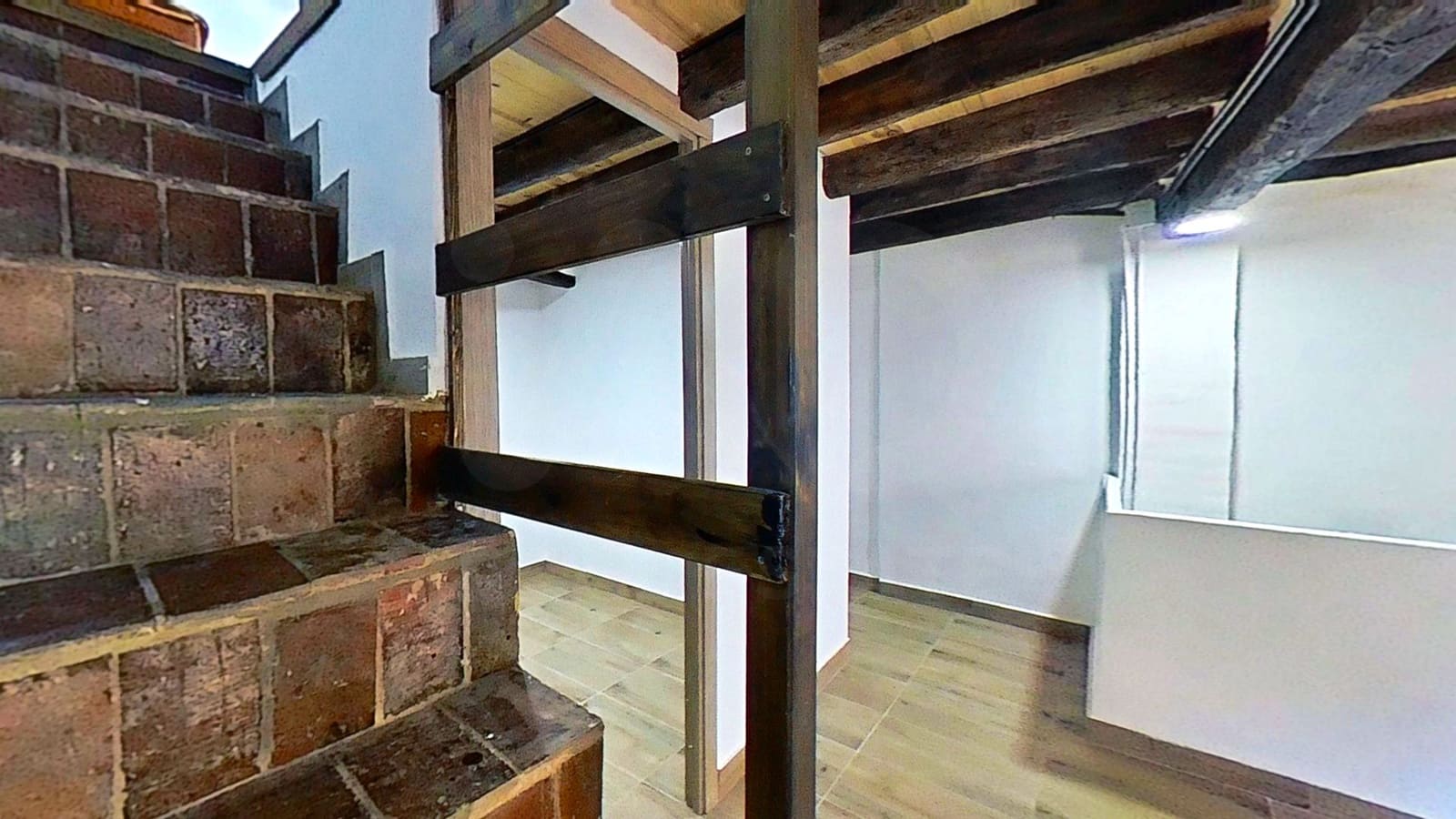 Kommersiell till salu i Tarragona stad - 195 000 € (Ref: 9988465)