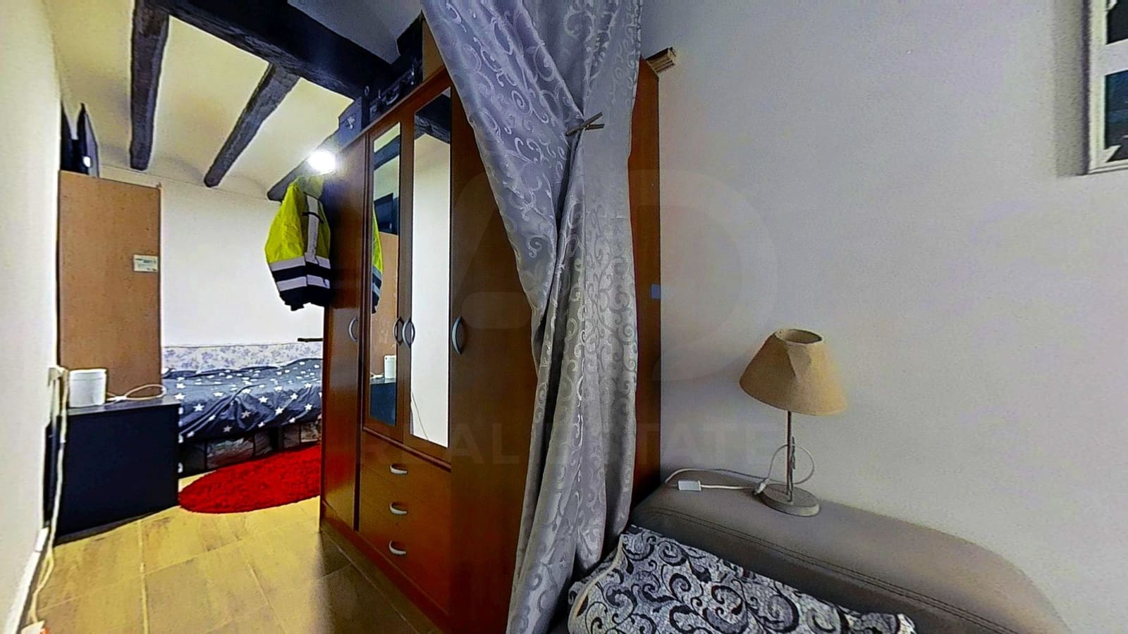 Kommersiell till salu i Tarragona stad - 195 000 € (Ref: 9988465)