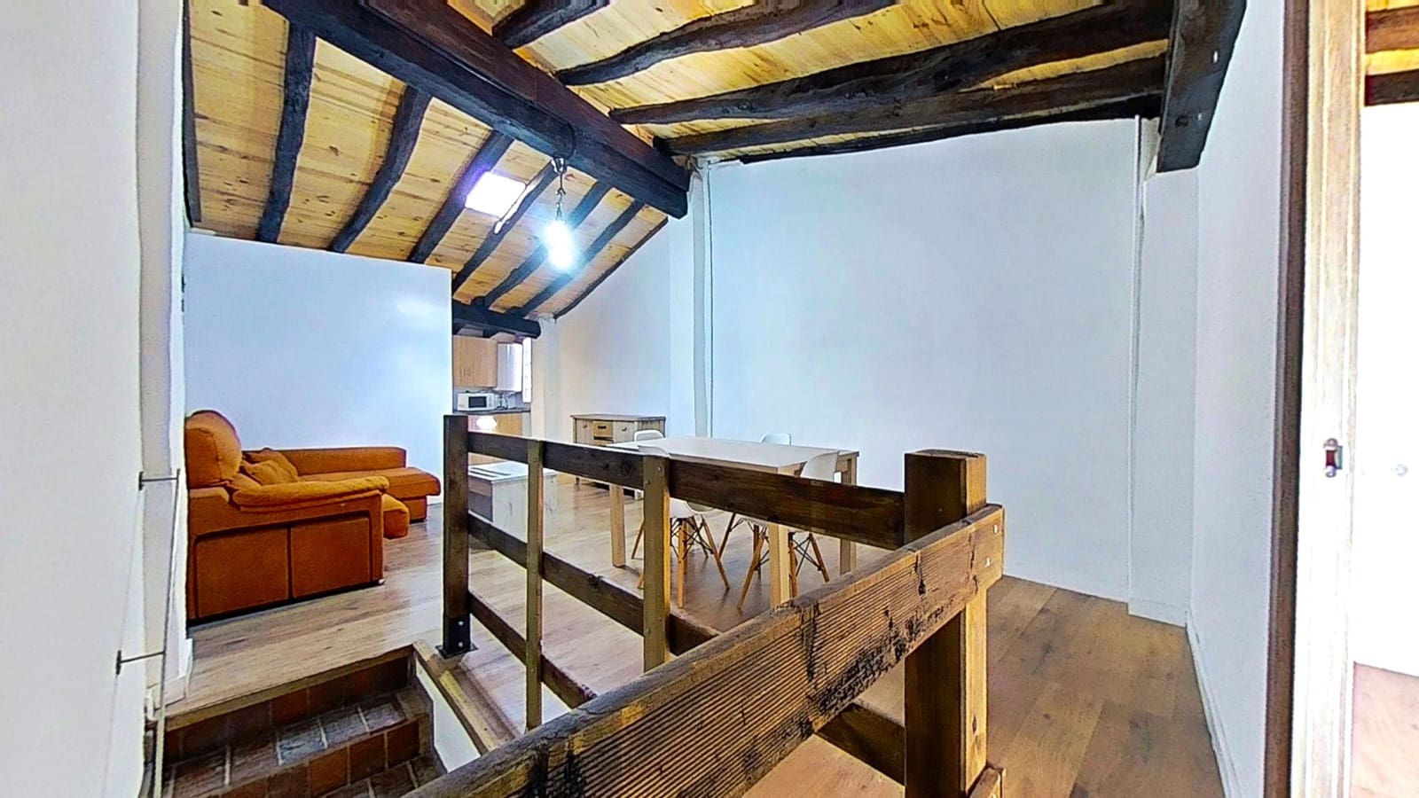 Kommersiell till salu i Tarragona stad - 195 000 € (Ref: 9988465)