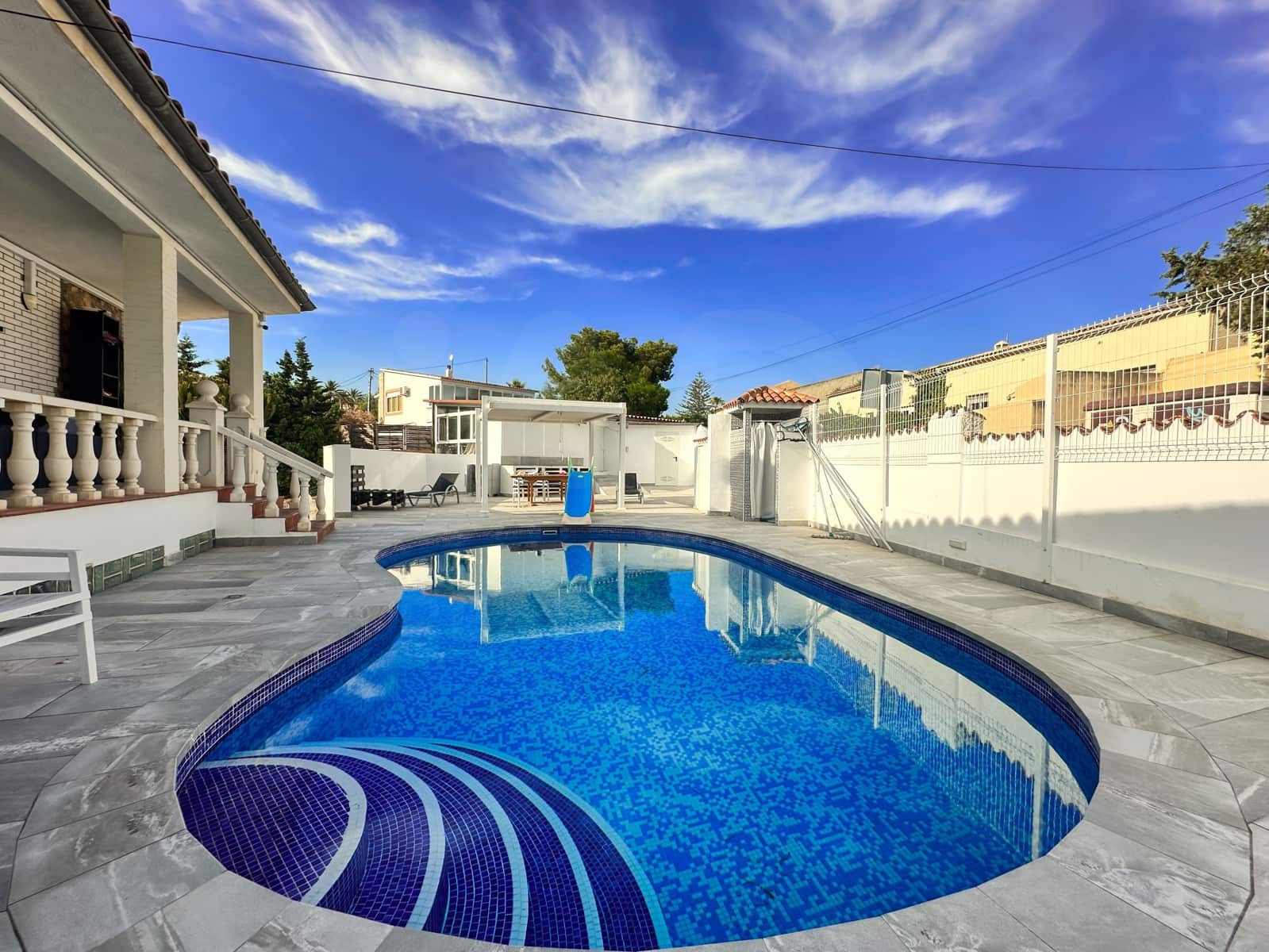 5 sovrum Hus till salu i Alicante stad - 578 000 € (Ref: 9988467)