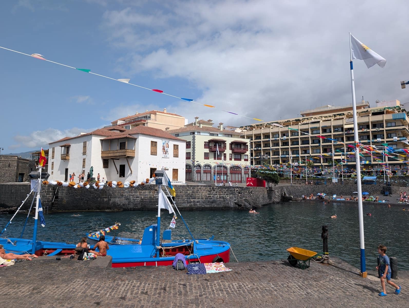 Studio til salg i Puerto de la Cruz - € 240.000 (Ref: 9988468)