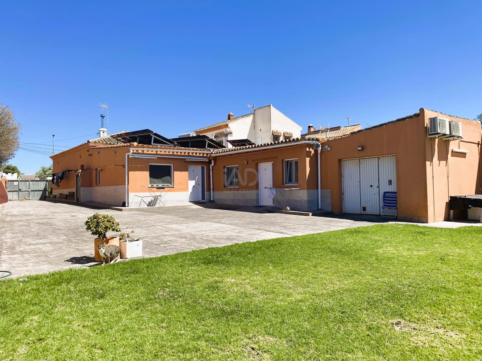 Villa te koop in Cadiz stad - € 549.000 (Ref: 9988469)