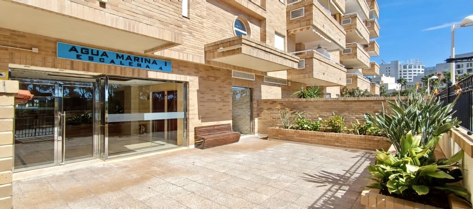 Apartamento de 2 habitaciones en Oropesa  en venta con piscina garaje - 155.000 € (Ref: 9988470)