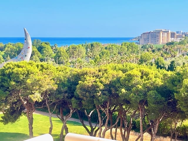 Apartamento de 2 habitaciones en Oropesa  en venta con piscina garaje - 155.000 € (Ref: 9988470)