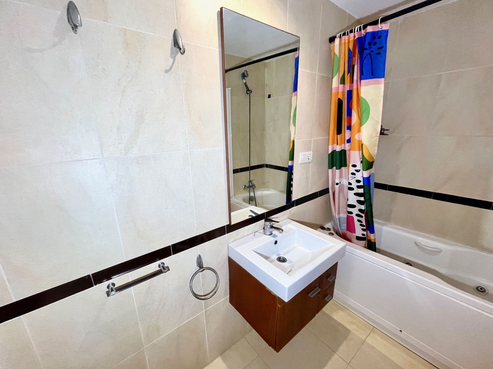 Apartamento de 2 habitaciones en Oropesa  en venta con piscina garaje - 155.000 € (Ref: 9988470)