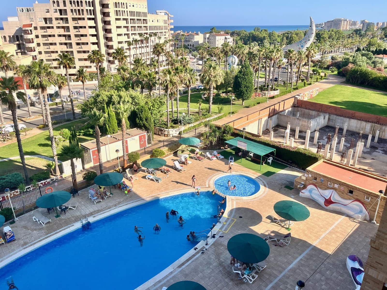 Apartamento de 2 habitaciones en Oropesa  en venta con piscina garaje - 155.000 € (Ref: 9988470)