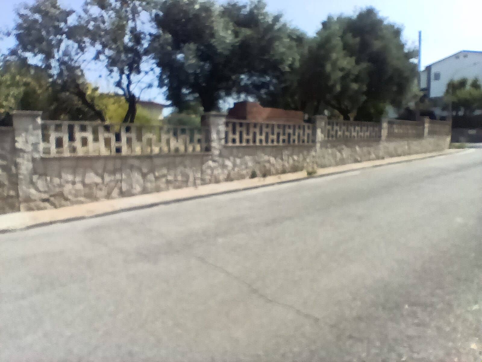 Building Plot for sale in Barcelona city - € 140,000 (Ref: 9988472)
