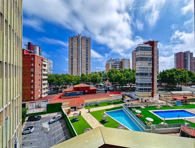 2 sypialnia Apartament na sprzedaż w Playa Levante, Benidorm - 265 000 € (Ref: 9988477)