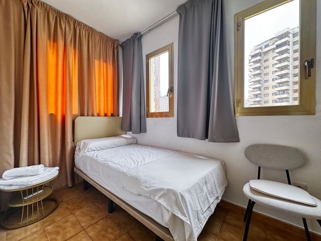 2 sypialnia Apartament na sprzedaż w Playa Levante, Benidorm - 265 000 € (Ref: 9988477)