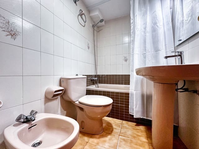 2 sypialnia Apartament na sprzedaż w Playa Levante, Benidorm - 265 000 € (Ref: 9988477)