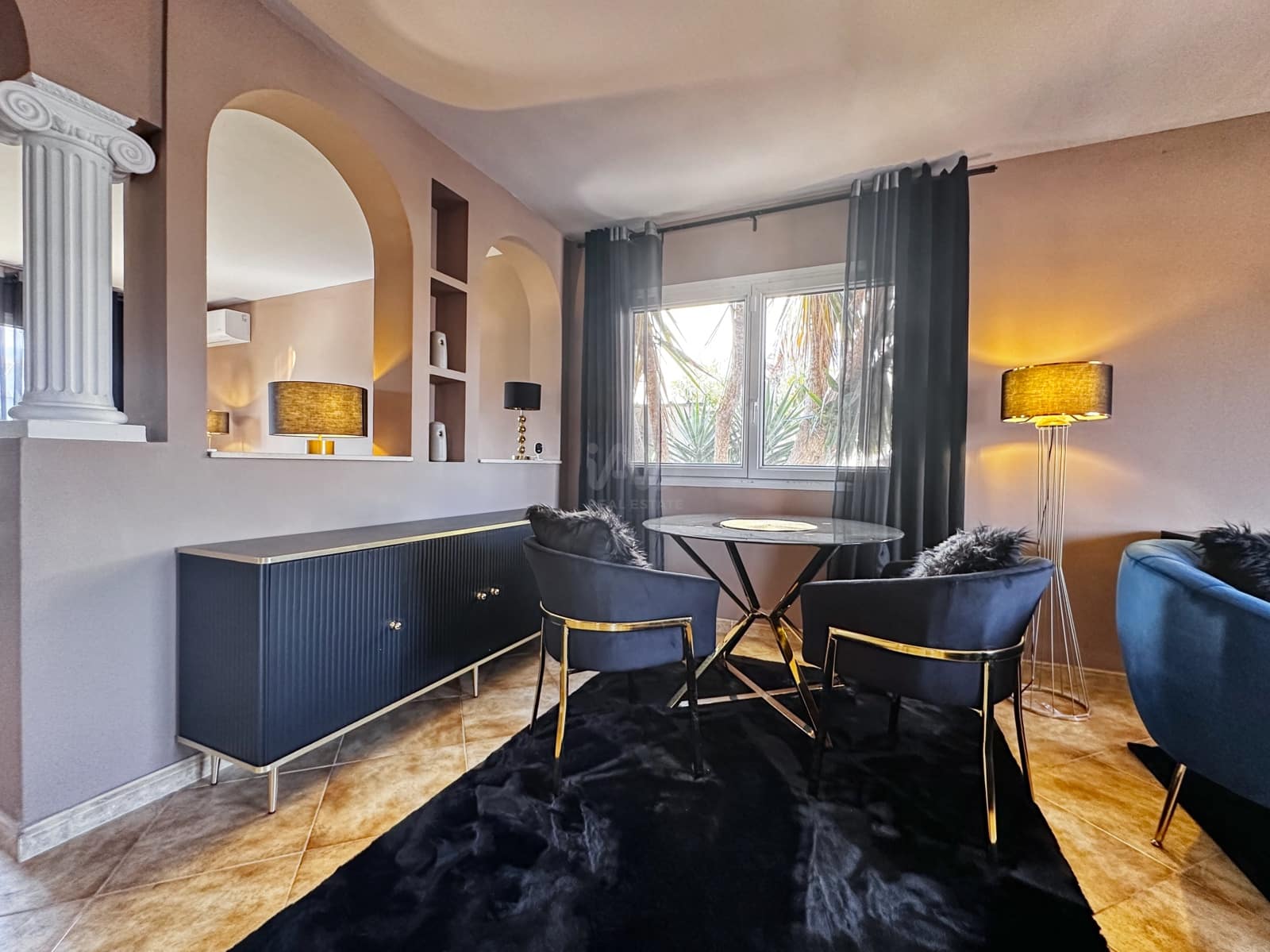 Adosado de 8 habitaciones en Alicante / Alacant ciudad en venta - 441.900 € (Ref: 9988478)