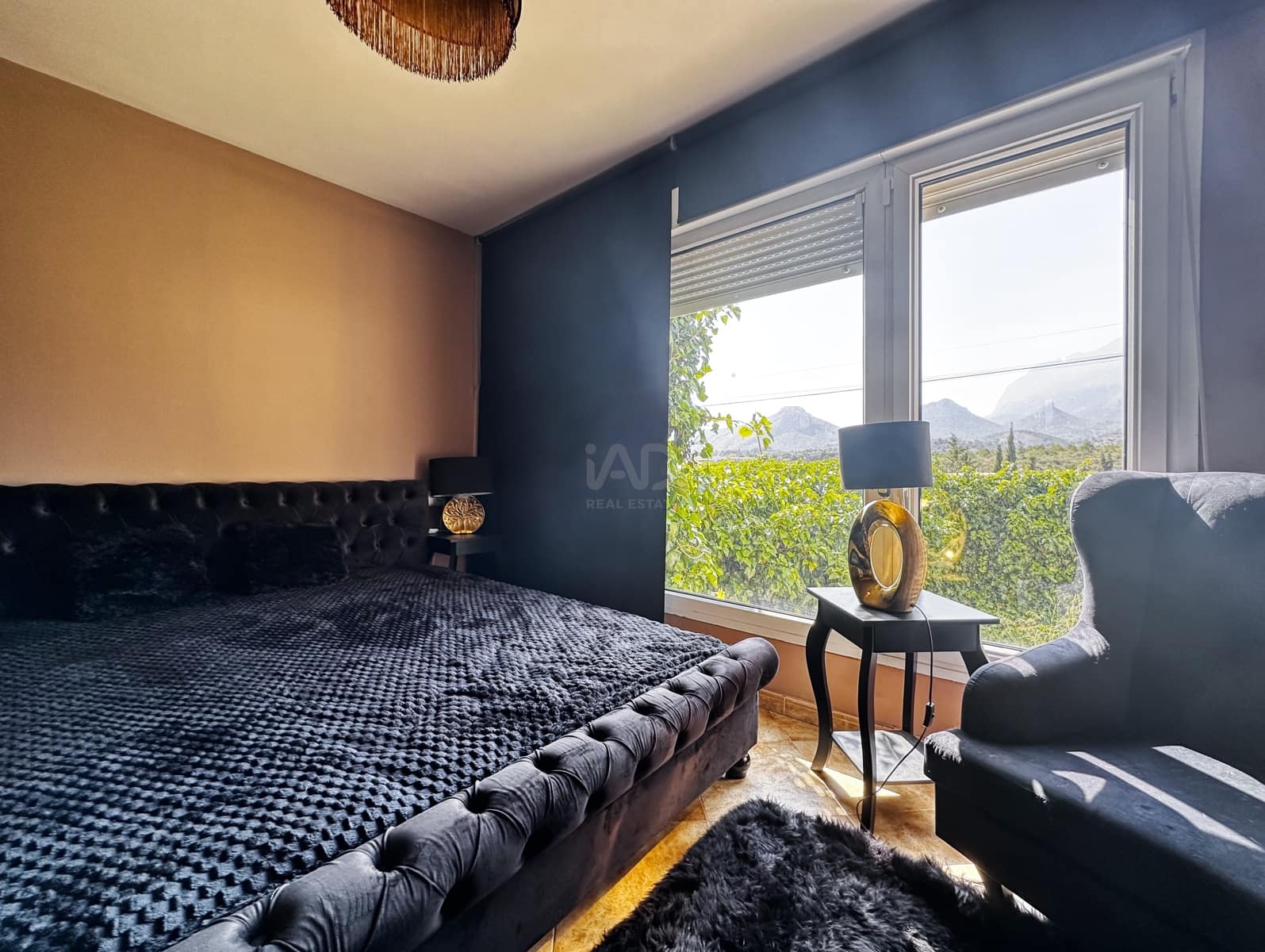 Adosado de 8 habitaciones en Alicante / Alacant ciudad en venta - 441.900 € (Ref: 9988478)