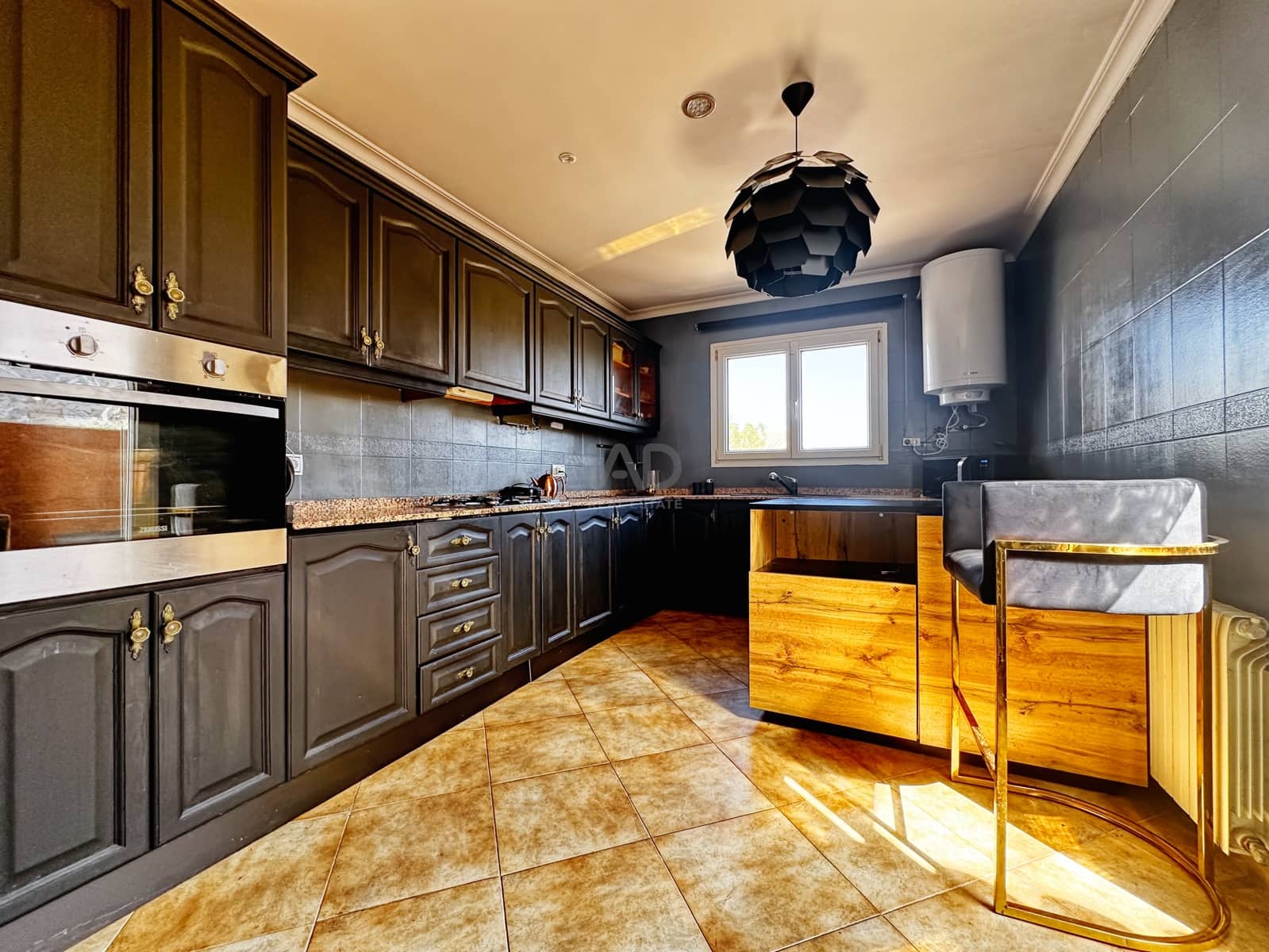 Adosado de 8 habitaciones en Alicante / Alacant ciudad en venta - 441.900 € (Ref: 9988478)