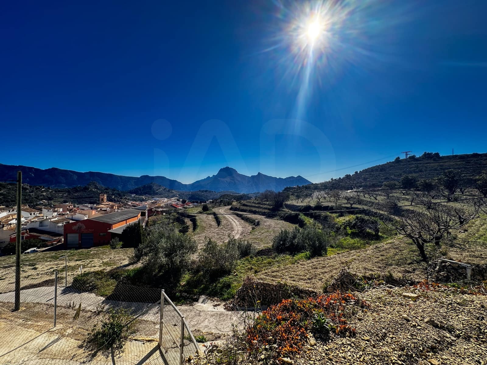 Landgrundstück zu verkaufen in Alicante / Alacant Stadt - 110.000 € (Ref: 9988480)