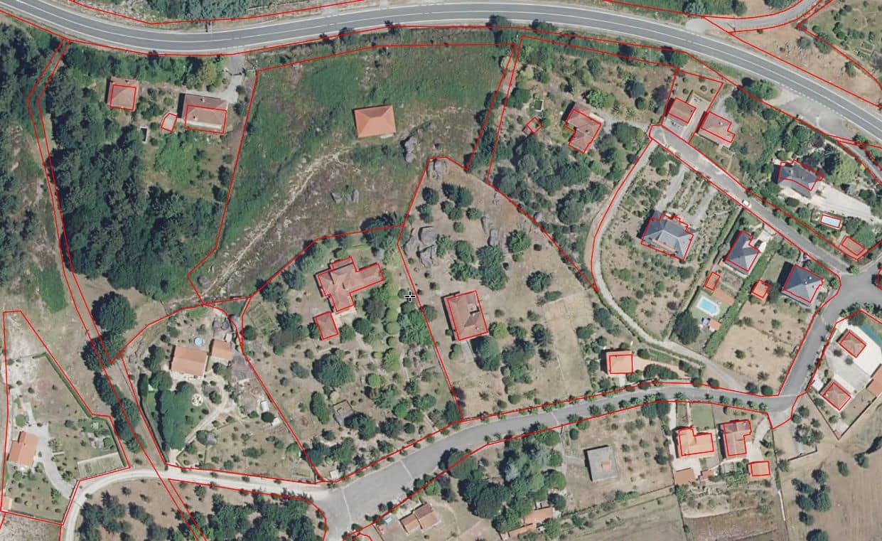 Mark till salu i Ourense stad - 159 700 € (Ref: 9988482)