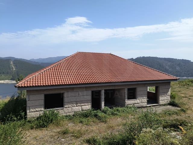 Mark till salu i Ourense stad - 159 700 € (Ref: 9988482)