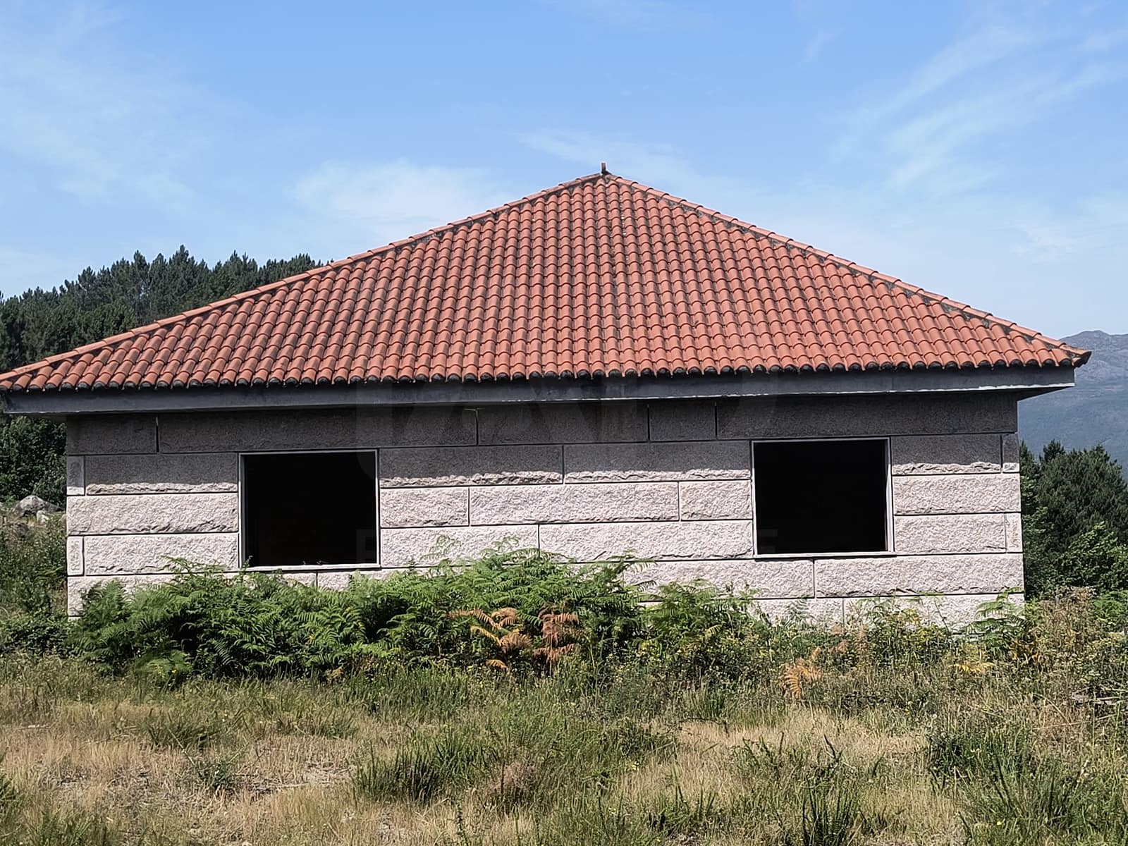 Mark till salu i Ourense stad - 159 700 € (Ref: 9988482)