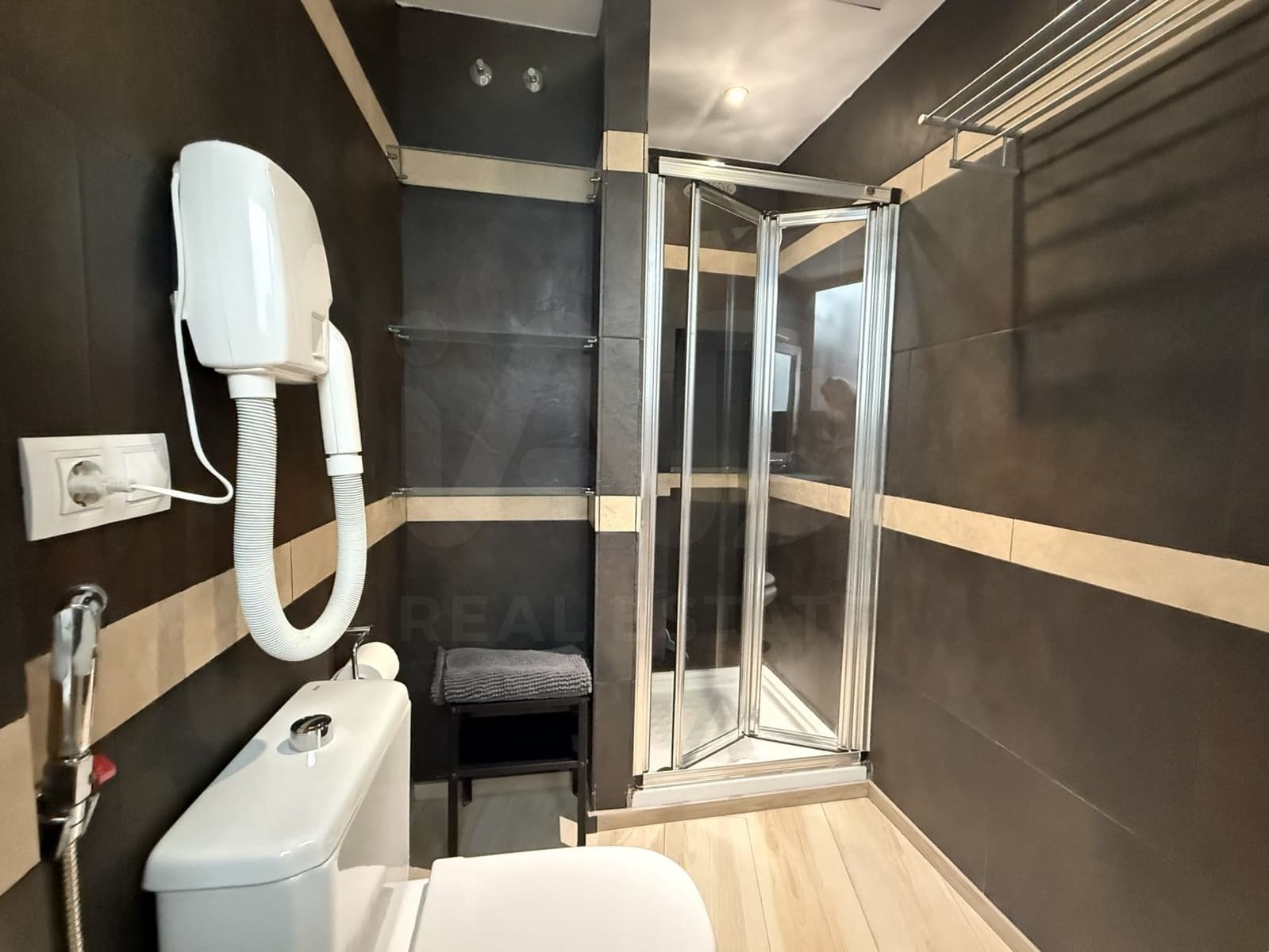 2 bedroom Apartment for sale in Cadiz city - € 359,000 (Ref: 9988484)