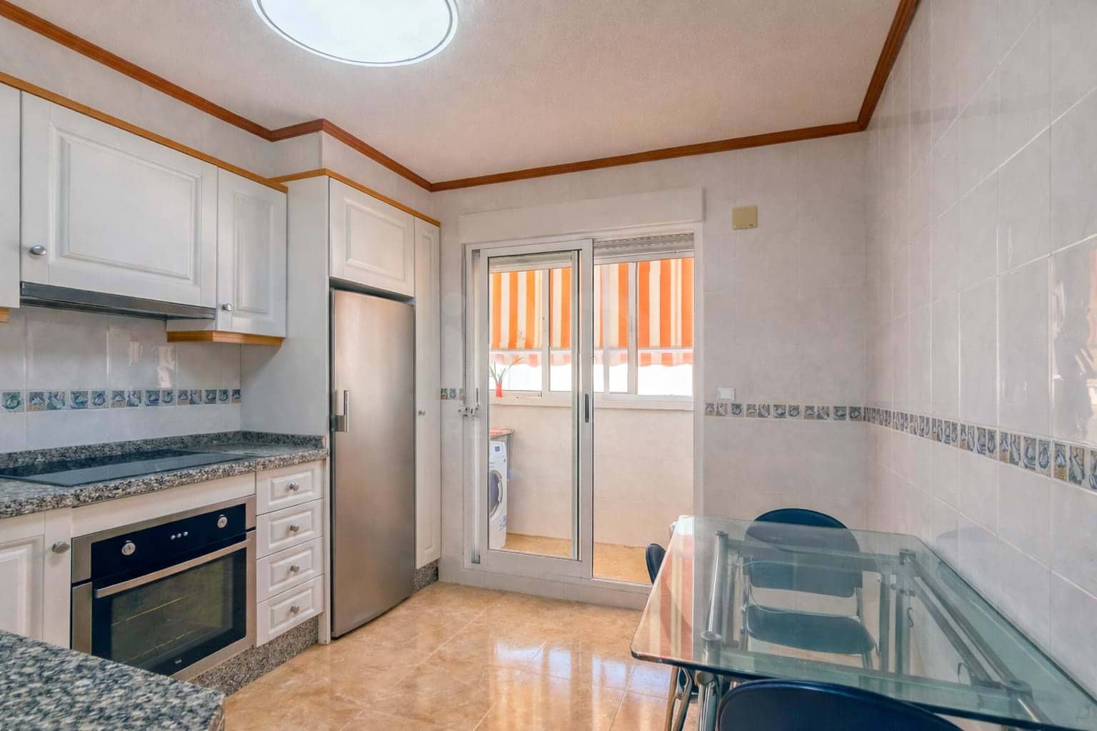 3 sypialnia Dom szeregowy na sprzedaż w Miasto Alicante / Alacant z basenem garażem - 329 000 € (Ref: 9988485)