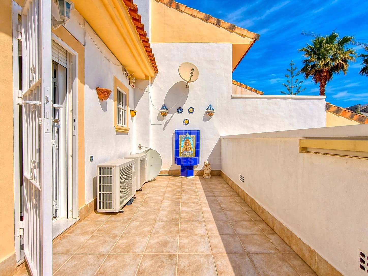 3 sypialnia Dom szeregowy na sprzedaż w Miasto Alicante / Alacant z basenem garażem - 329 000 € (Ref: 9988485)
