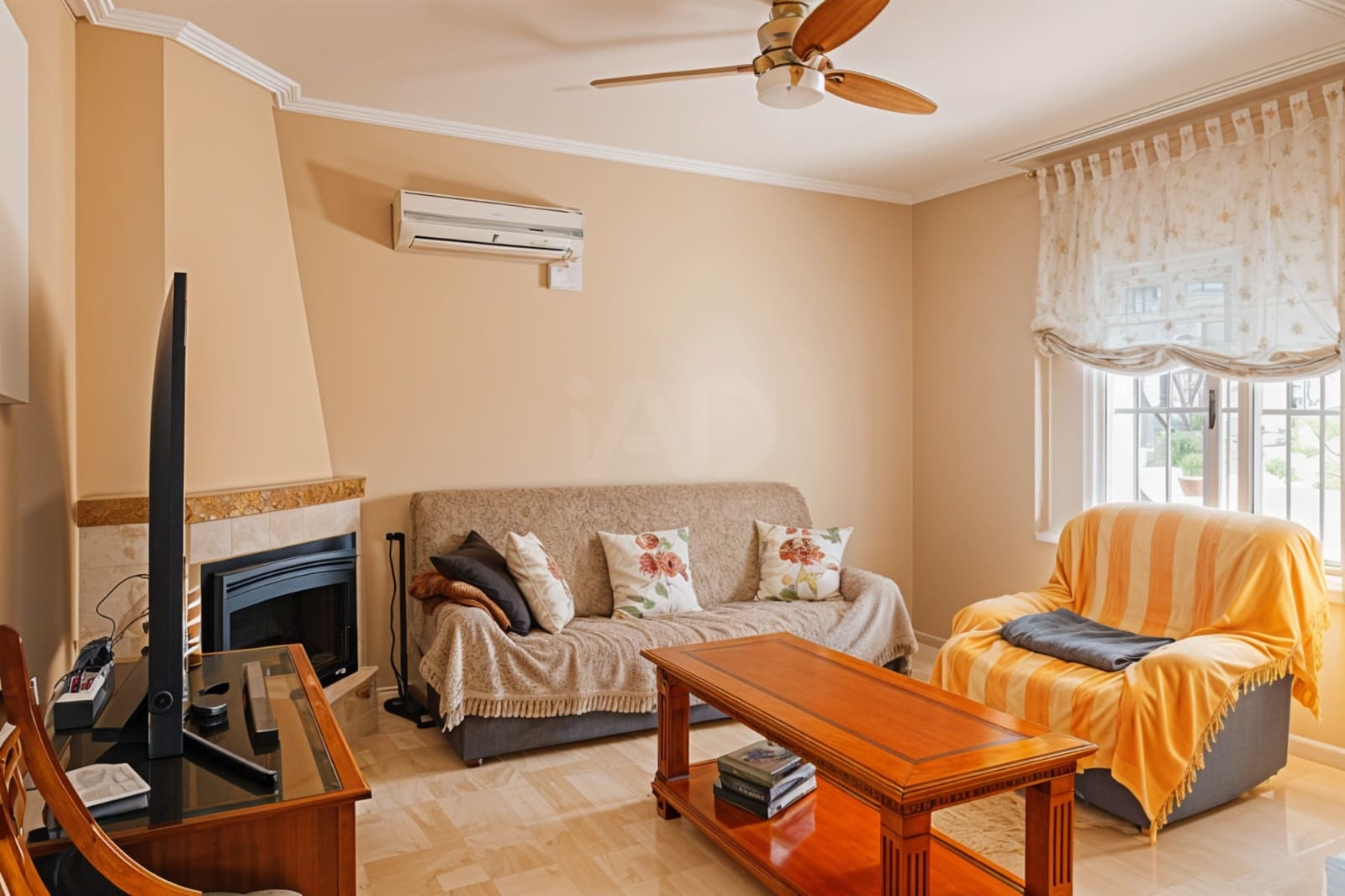 3 sypialnia Dom szeregowy na sprzedaż w Miasto Alicante / Alacant z basenem garażem - 329 000 € (Ref: 9988485)