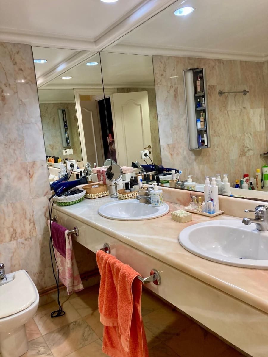 3 Zimmer Apartment zu verkaufen in Alicante / Alacant Stadt - 635.000 € (Ref: 9988487)