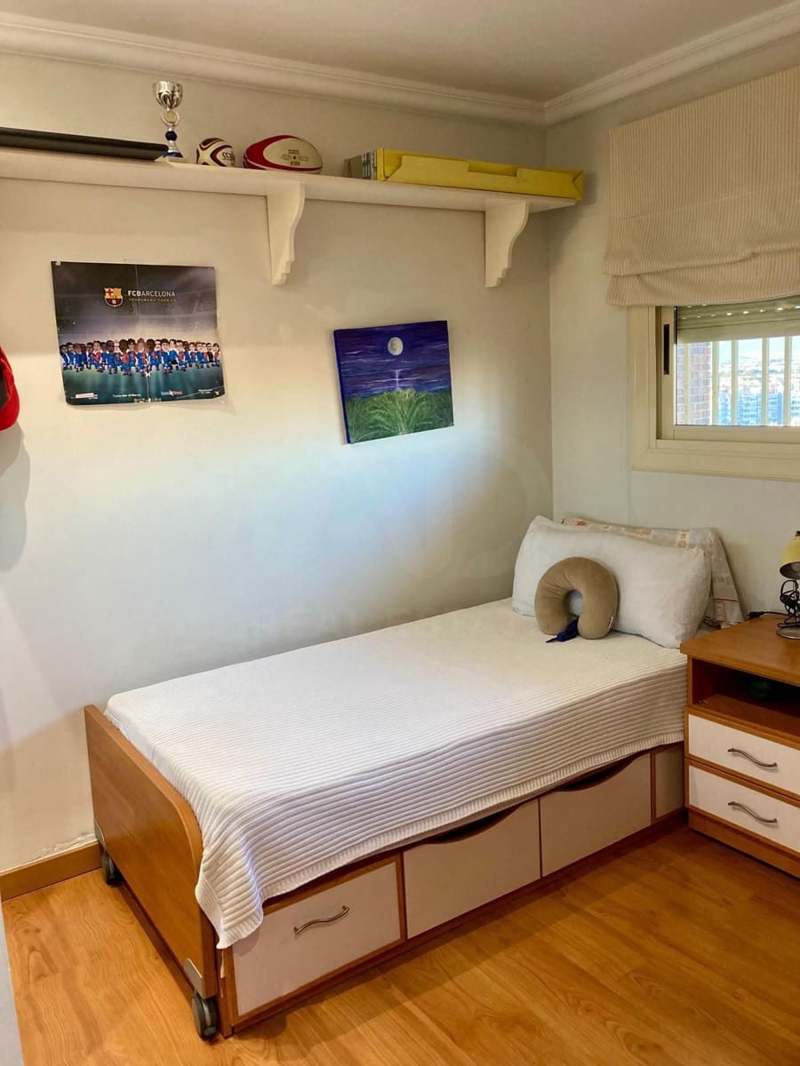 3 Zimmer Apartment zu verkaufen in Alicante / Alacant Stadt - 635.000 € (Ref: 9988487)