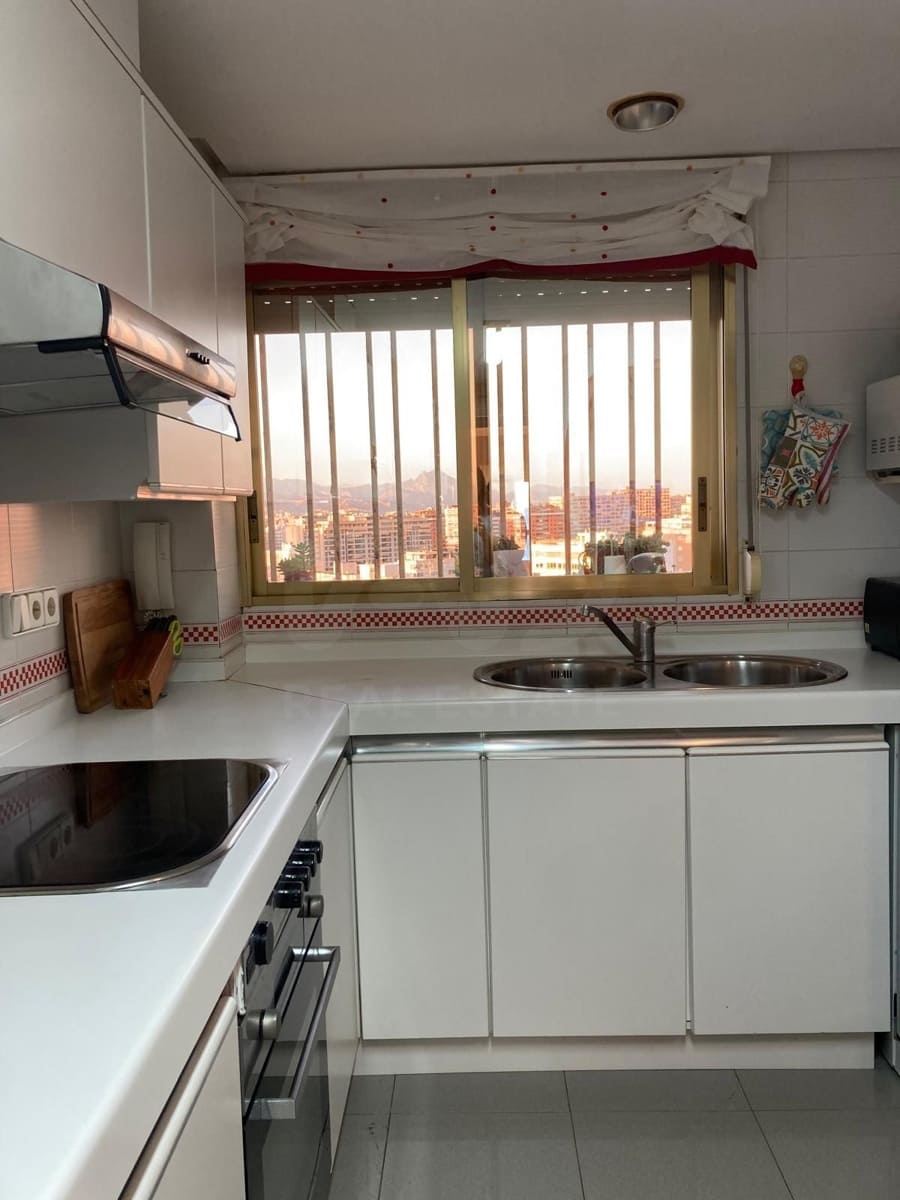 3 Zimmer Apartment zu verkaufen in Alicante / Alacant Stadt - 635.000 € (Ref: 9988487)
