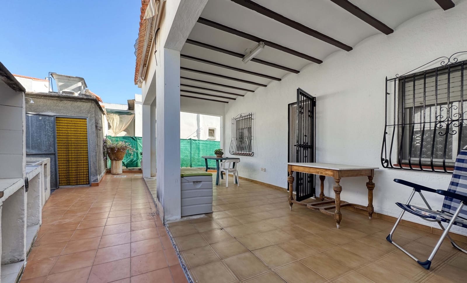 Chalet de 3 habitaciones en València ciudad en venta - 280.000 € (Ref: 9988489)