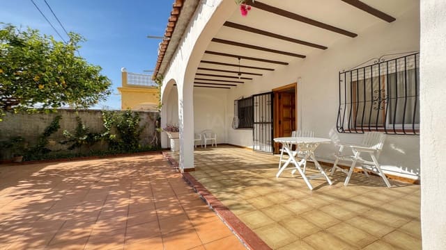 Chalet de 3 habitaciones en València ciudad en venta - 280.000 € (Ref: 9988489)